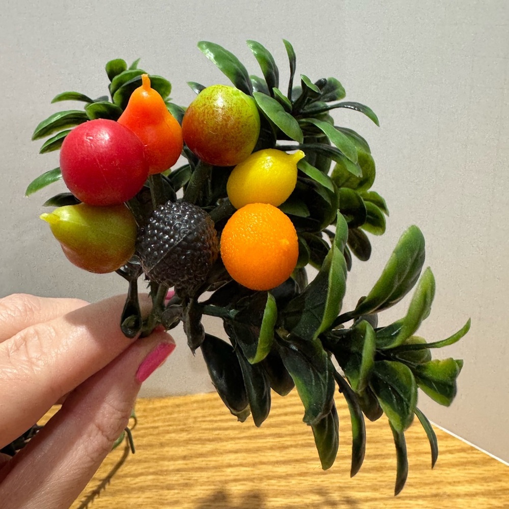 Vintage MCM Artificial Fruit and Greenery Decor - Picture 6 of 8
